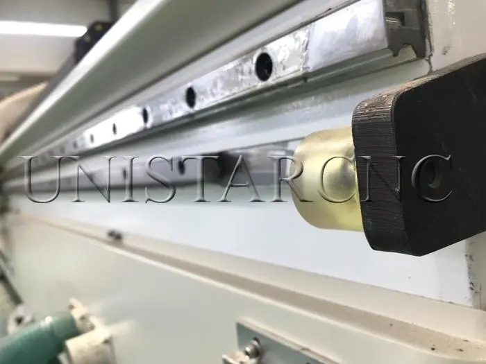 2140 One Head CNC Woodworking Machine CNC Router Machine Wood CNC Router for Making Furniture and Cabinet, Mould with Vacuum Worktable